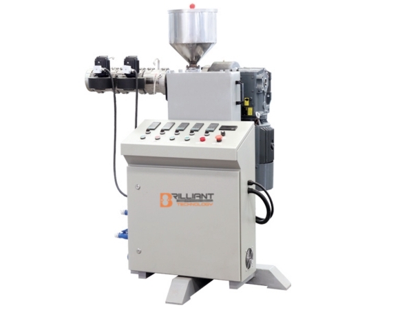 Single screw co-extruder 2 with logo